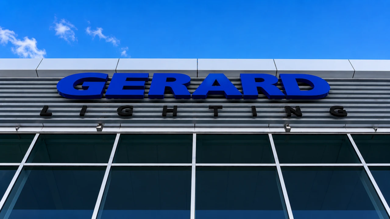 Gerard Fascia 1920 wide